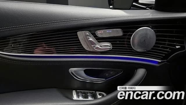 2017 Mercedes-Benz E-Class W213 E400 4MATIC Exclusive Sold VIN WDDZF6GB7HA266255 – exterior detail 2017 Mercedes-Benz E-Class W213 E400 4MATIC Exclusive Sold VIN WDDZF6GB7HA266255 – exterior detail