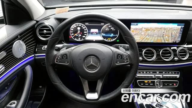 2017 Mercedes-Benz E-Class W213 E400 4MATIC Exclusive Sold VIN WDDZF6GB7HA266255 – odometer reading 2017 Mercedes-Benz E-Class W213 E400 4MATIC Exclusive Sold VIN WDDZF6GB7HA266255 – odometer reading