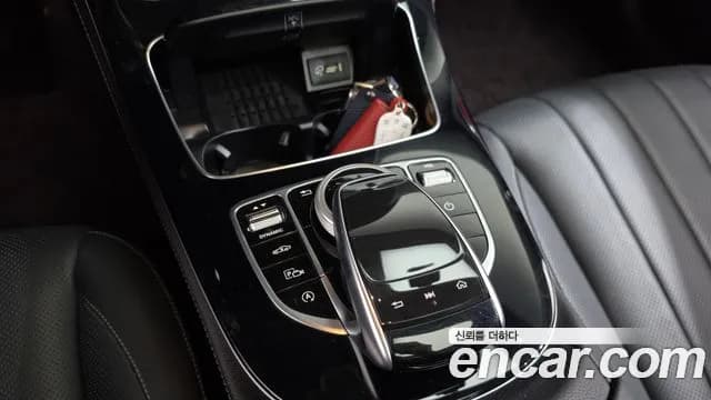 2019 Mercedes-Benz E-Class W213 E450 4MATIC Exclusive Sold VIN WDDZF6JB7KA566054 – photo 19 2019 Mercedes-Benz E-Class W213 E450 4MATIC Exclusive Sold VIN WDDZF6JB7KA566054 – photo 19
