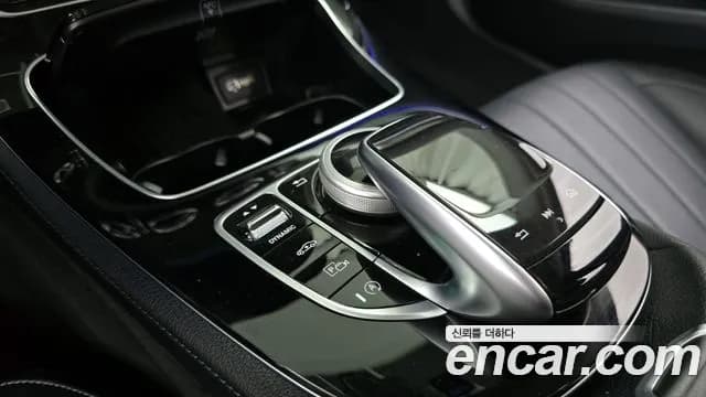 2019 Mercedes-Benz E-Class W213 E450 4MATIC Exclusive Sold VIN WDDZF6JB9KA534657 – odometer reading 2019 Mercedes-Benz E-Class W213 E450 4MATIC Exclusive Sold VIN WDDZF6JB9KA534657 – odometer reading