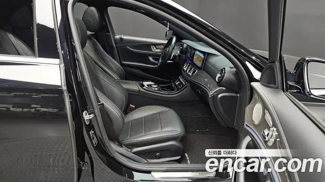 2019 Mercedes-Benz E-Class W213 E350 4MATIC AMG Line Sold VIN WDDZF8GB5KA572664 – interior seats 2019 Mercedes-Benz E-Class W213 E350 4MATIC AMG Line Sold VIN WDDZF8GB5KA572664 – interior seats