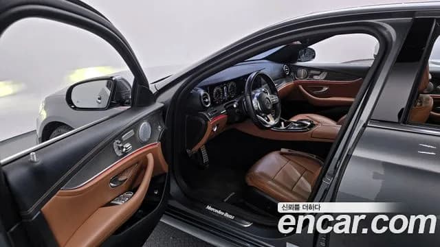 2019 Mercedes-Benz E-Class W213 E350 4MATIC AMG Line Sold VIN WDDZF8GB8KA693009 – photo 17 2019 Mercedes-Benz E-Class W213 E350 4MATIC AMG Line Sold VIN WDDZF8GB8KA693009 – photo 17