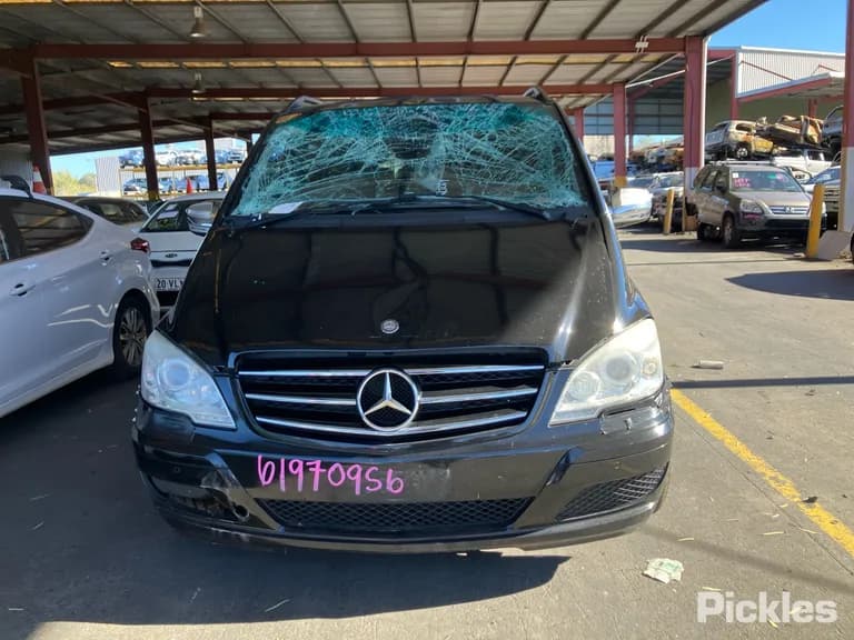 2013 Mercedes-Benz Viano Used VIN WDF63981323842129 – trunk area 2013 Mercedes-Benz Viano Used VIN WDF63981323842129 – trunk area