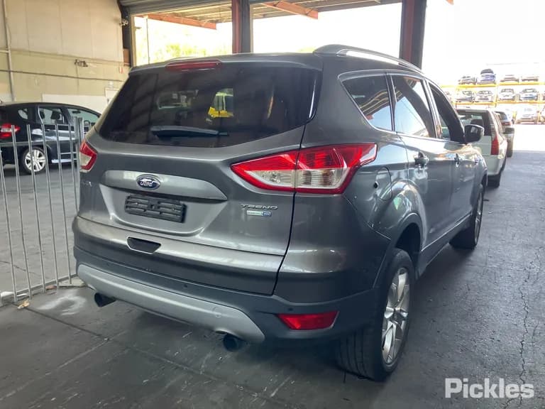 2013 Ford Kuga Used VIN WF0AXXWPMADR83063 – interior seats 2013 Ford Kuga Used VIN WF0AXXWPMADR83063 – interior seats