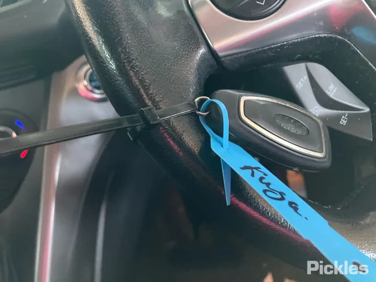 2013 Ford Kuga Used VIN WF0AXXWPMADR83063 – engine bay 2013 Ford Kuga Used VIN WF0AXXWPMADR83063 – engine bay