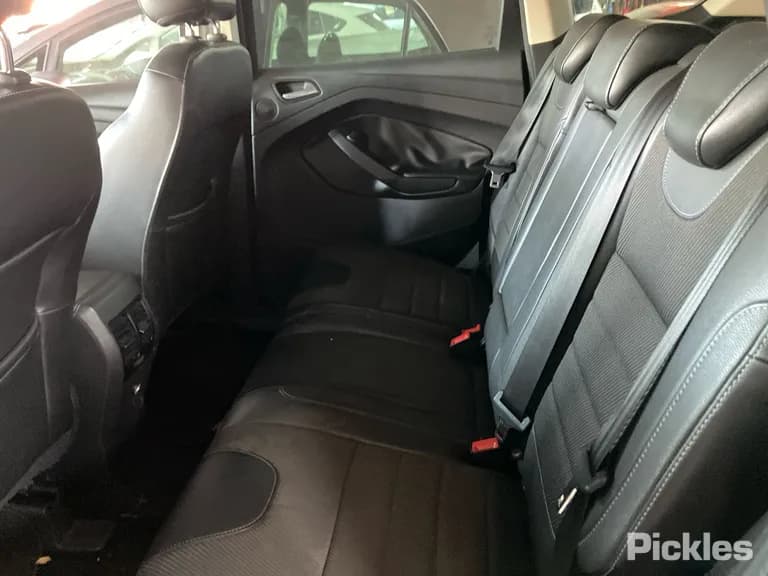 2013 Ford Kuga Used VIN WF0AXXWPMADR83063 – photo 20 2013 Ford Kuga Used VIN WF0AXXWPMADR83063 – photo 20