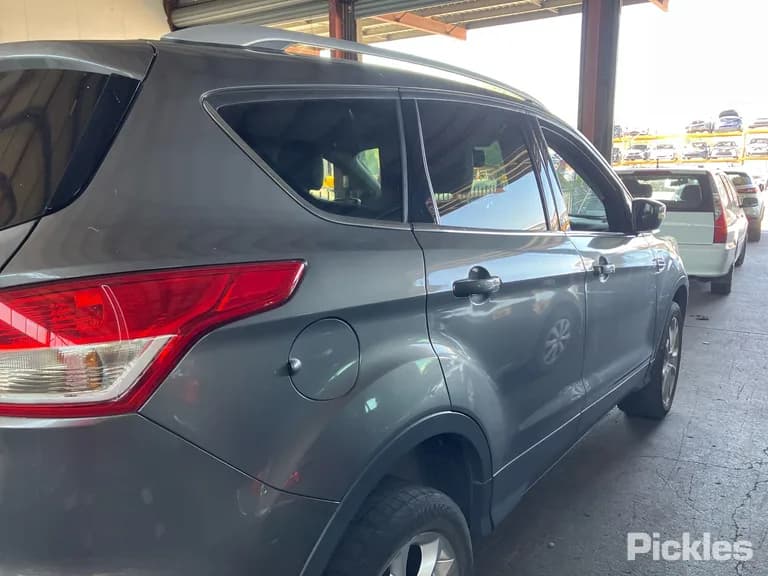 2013 Ford Kuga Used VIN WF0AXXWPMADR83063 – photo 22 2013 Ford Kuga Used VIN WF0AXXWPMADR83063 – photo 22