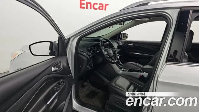 2017 Ford Kuga 2nd Gen 2.0 Diesel Trend Sold VIN WF0AXXWPMHGS34745 – undercarriage 2017 Ford Kuga 2nd Gen 2.0 Diesel Trend Sold VIN WF0AXXWPMHGS34745 – undercarriage