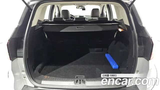 2017 Ford Kuga 2nd Gen 2.0 Diesel Trend Sold VIN WF0AXXWPMHGS34745 – trunk area 2017 Ford Kuga 2nd Gen 2.0 Diesel Trend Sold VIN WF0AXXWPMHGS34745 – trunk area