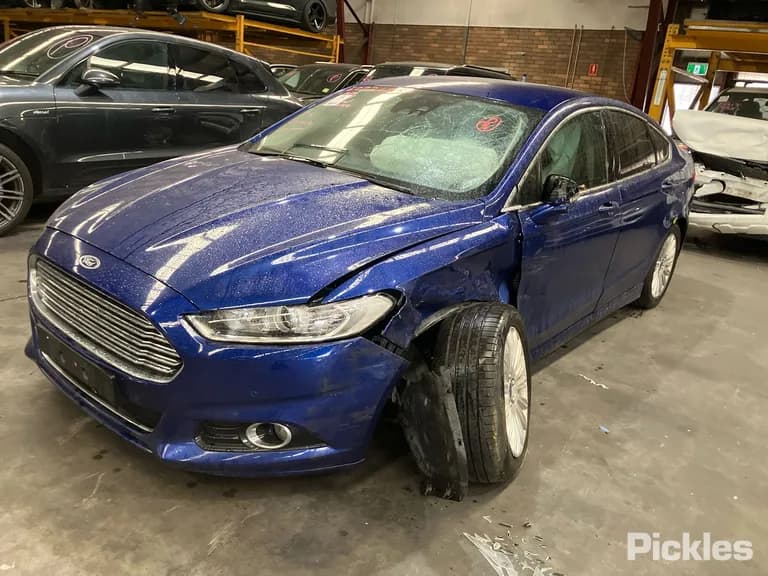 2015 Ford Mondeo Used VIN WF0EXXWPCEFU05512 – interior seats 2015 Ford Mondeo Used VIN WF0EXXWPCEFU05512 – interior seats