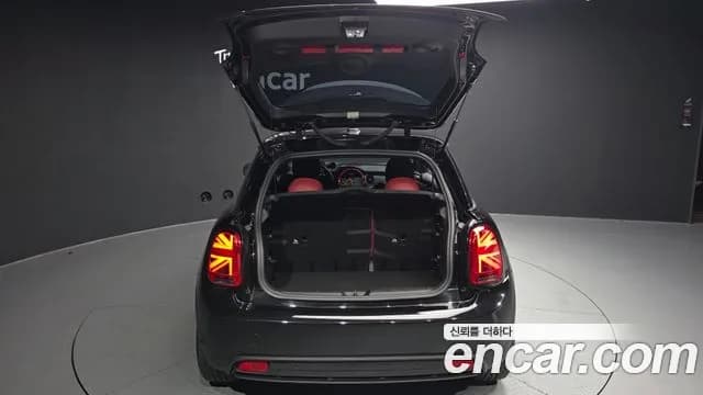 2022 Mini Cooper Electric SE Electric Sold VIN WMW11DJ03N2S47660 – engine bay 2022 Mini Cooper Electric SE Electric Sold VIN WMW11DJ03N2S47660 – engine bay