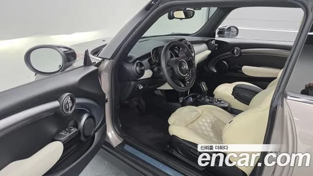 2022 Mini Cooper Electric Gen ZE Edition Sold VIN WMW11DJ09N2S49073 – dashboard 2022 Mini Cooper Electric Gen ZE Edition Sold VIN WMW11DJ09N2S49073 – dashboard