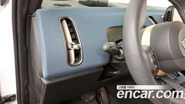 2024 Mini Cooper S Countryman 3rd Gen ALL4 Favoured Sold VIN WMW21GA06R7P95862 – dashboard 2024 Mini Cooper S Countryman 3rd Gen ALL4 Favoured Sold VIN WMW21GA06R7P95862 – dashboard