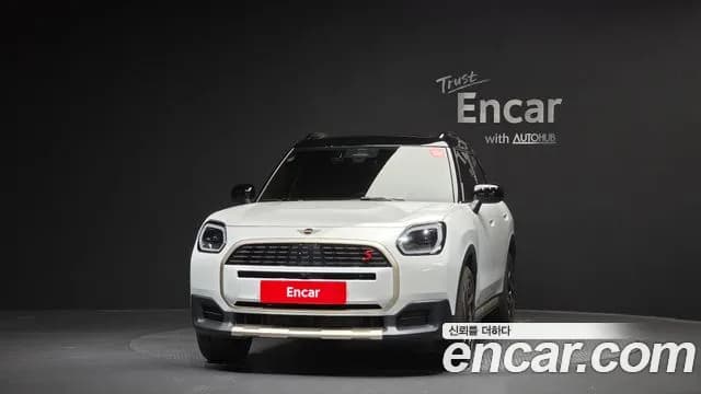 2024 Mini Cooper S Countryman 3rd Gen ALL4 Favoured Sold VIN WMW21GA07R7P70923 – side profile 2024 Mini Cooper S Countryman 3rd Gen ALL4 Favoured Sold VIN WMW21GA07R7P70923 – side profile