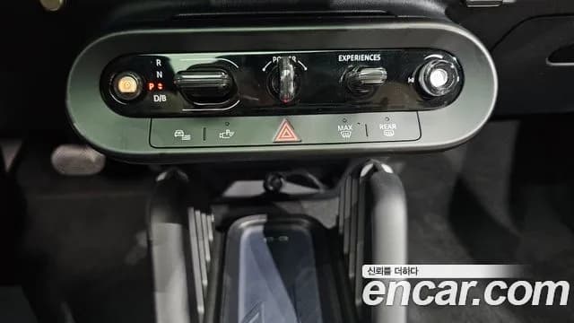 2024 Mini Cooper Electric 4th Gen SE Favoured Sold VIN WMW21GC07RTA42705 – photo 29 2024 Mini Cooper Electric 4th Gen SE Favoured Sold VIN WMW21GC07RTA42705 – photo 29