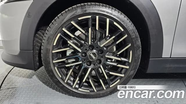 2025 Mini Cooper S 4th Gen Favoured Sold VIN WMW21GD00S2W11658 – undercarriage 2025 Mini Cooper S 4th Gen Favoured Sold VIN WMW21GD00S2W11658 – undercarriage