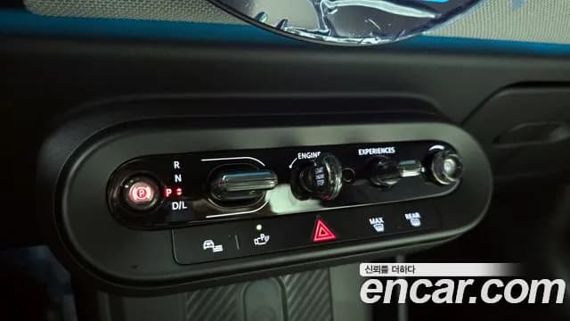 2025 Mini Cooper S 4th Gen Favoured Sold VIN WMW21GD00S2W29805 – dashboard 2025 Mini Cooper S 4th Gen Favoured Sold VIN WMW21GD00S2W29805 – dashboard