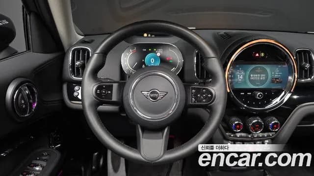 2023 Mini Cooper Countryman Classic Plus Launch Pack Sold VIN WMW31BR02P3R15821 – dashboard 2023 Mini Cooper Countryman Classic Plus Launch Pack Sold VIN WMW31BR02P3R15821 – dashboard