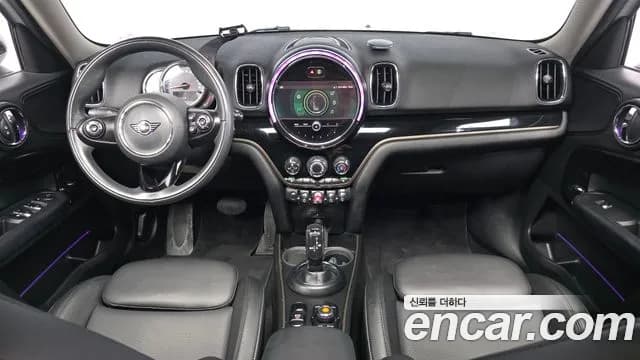 2021 Mini Cooper Countryman Standard Sold VIN WMW31BR03M3N08182 – undercarriage 2021 Mini Cooper Countryman Standard Sold VIN WMW31BR03M3N08182 – undercarriage