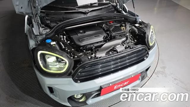 2023 Mini Cooper Countryman Untamed Edition Sold VIN WMW31BR0XP3P58071 – engine bay 2023 Mini Cooper Countryman Untamed Edition Sold VIN WMW31BR0XP3P58071 – engine bay