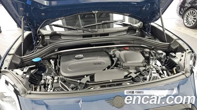 2025 Mini Cooper S Countryman 3rd Gen ALL4 JCW Sold VIN WMW31GA00S7R46429 – interior seats 2025 Mini Cooper S Countryman 3rd Gen ALL4 JCW Sold VIN WMW31GA00S7R46429 – interior seats