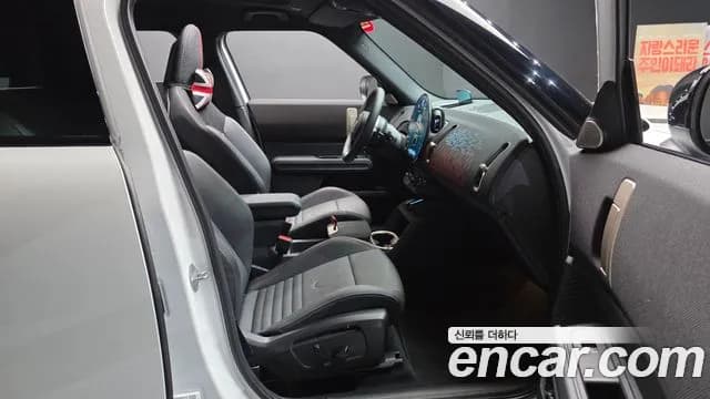 2025 Mini Cooper S Countryman 3rd Gen ALL4 JCW Sold VIN WMW31GA09S7S71664 – exterior detail 2025 Mini Cooper S Countryman 3rd Gen ALL4 JCW Sold VIN WMW31GA09S7S71664 – exterior detail
