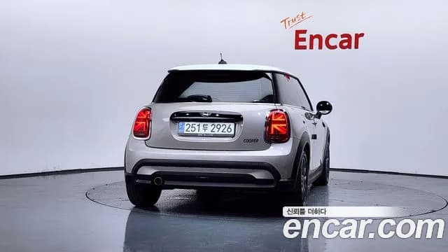2024 Mini Cooper Classic Sold VIN WMW41DH04R2U76194 – front exterior 2024 Mini Cooper Classic Sold VIN WMW41DH04R2U76194 – front exterior
