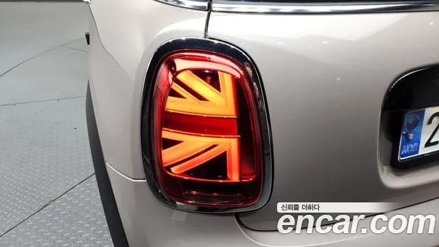 2024 Mini Cooper Classic Sold VIN WMW41DH04R2U76194 – photo 20 2024 Mini Cooper Classic Sold VIN WMW41DH04R2U76194 – photo 20