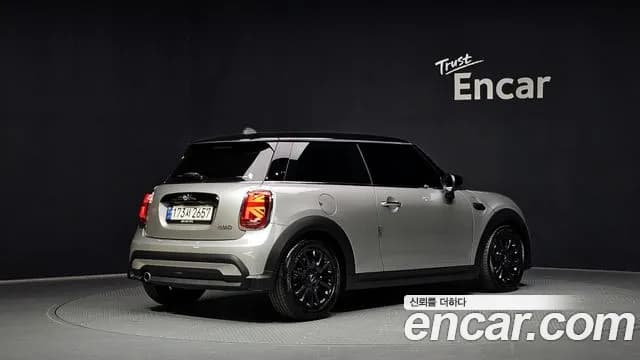 2024 Mini Cooper Classic Sold VIN WMW41DH06R2U41656 – side profile 2024 Mini Cooper Classic Sold VIN WMW41DH06R2U41656 – side profile