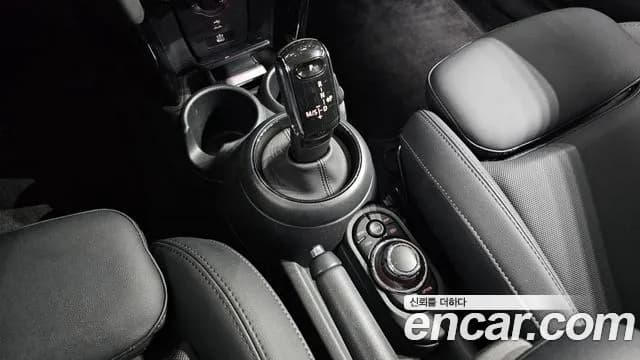 2023 Mini Cooper Classic Sold VIN WMW41DH08P2T29650 – exterior detail 2023 Mini Cooper Classic Sold VIN WMW41DH08P2T29650 – exterior detail