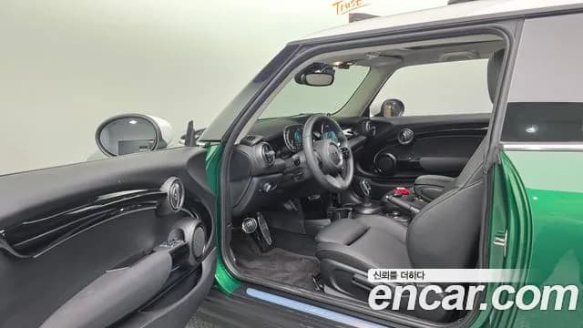 2023 Mini Cooper Classic Plus Launch Pack Sold VIN WMW41DH08P2U21583 – photo 21 2023 Mini Cooper Classic Plus Launch Pack Sold VIN WMW41DH08P2U21583 – photo 21