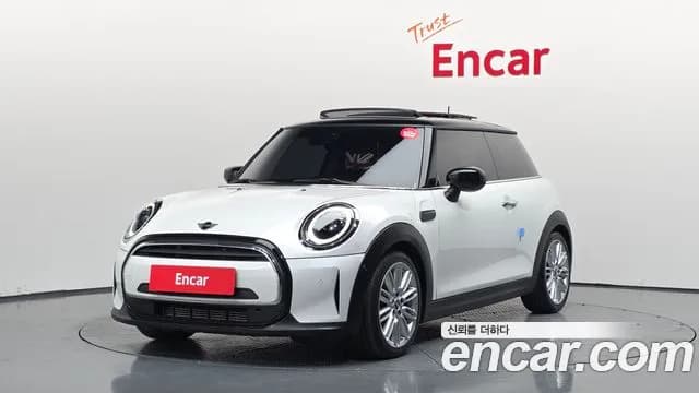 2023 Mini Cooper Classic Plus Launch Pack Sold VIN WMW41DH0XP2U15977 – photo 12 2023 Mini Cooper Classic Plus Launch Pack Sold VIN WMW41DH0XP2U15977 – photo 12
