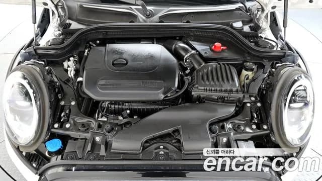 2023 Mini Cooper Classic Plus Launch Pack Sold VIN WMW41DH0XP2U15977 – photo 18 2023 Mini Cooper Classic Plus Launch Pack Sold VIN WMW41DH0XP2U15977 – photo 18