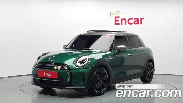 2022 Mini Cooper 5-Door Piccadilly Edition Sold VIN WMW41DK00N2P65642 – photo 22 2022 Mini Cooper 5-Door Piccadilly Edition Sold VIN WMW41DK00N2P65642 – photo 22
