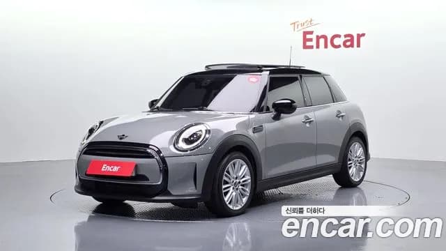 2022 Mini Cooper 5-Door Classic Plus Sold VIN WMW41DK00N2R67686 – photo 12 2022 Mini Cooper 5-Door Classic Plus Sold VIN WMW41DK00N2R67686 – photo 12
