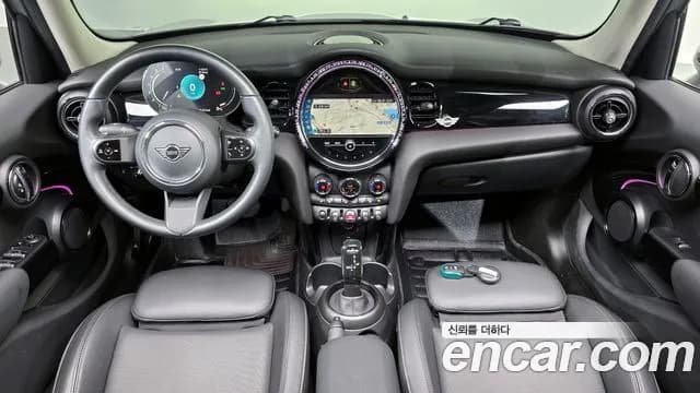 2022 Mini Cooper 5-Door Classic Plus Sold VIN WMW41DK00N2R67686 – photo 32 2022 Mini Cooper 5-Door Classic Plus Sold VIN WMW41DK00N2R67686 – photo 32