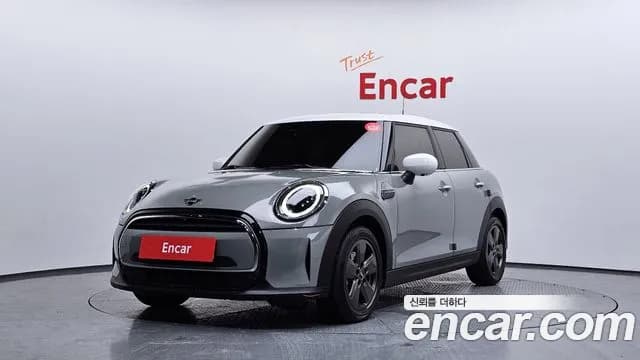 2023 Mini Cooper 5Door Classic Sold VIN WMW41DK00P2S68481 – engine bay 2023 Mini Cooper 5Door Classic Sold VIN WMW41DK00P2S68481 – engine bay