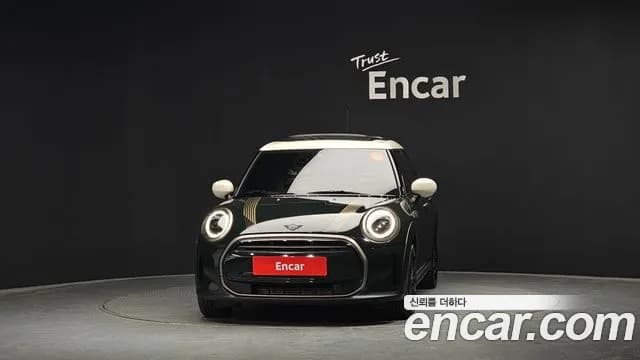 2023 Mini Cooper 5Door Resolute Edition Sold VIN WMW41DK01P2T07014 – rear exterior 2023 Mini Cooper 5Door Resolute Edition Sold VIN WMW41DK01P2T07014 – rear exterior