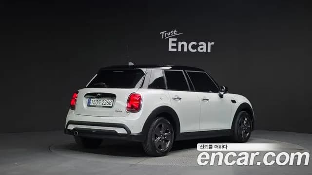 2023 Mini Cooper 5Door Classic Sold VIN WMW41DK04P2U17085 – photo 16 2023 Mini Cooper 5Door Classic Sold VIN WMW41DK04P2U17085 – photo 16