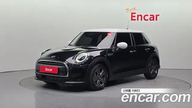 2023 Mini Cooper 5Door Classic Sold VIN WMW41DK05P2T71248 – dashboard 2023 Mini Cooper 5Door Classic Sold VIN WMW41DK05P2T71248 – dashboard
