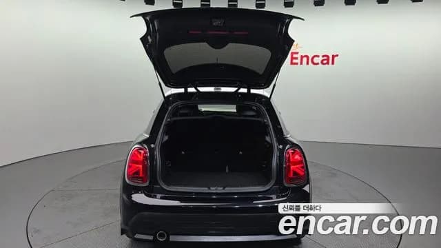 2023 Mini Cooper 5Door Classic Sold VIN WMW41DK05P2T71248 – photo 13 2023 Mini Cooper 5Door Classic Sold VIN WMW41DK05P2T71248 – photo 13