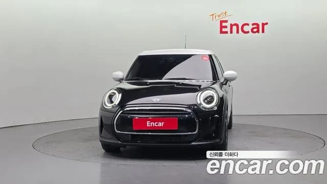 2023 Mini Cooper 5Door Classic Sold VIN WMW41DK05P2T71248 – photo 18 2023 Mini Cooper 5Door Classic Sold VIN WMW41DK05P2T71248 – photo 18