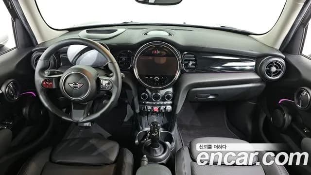 2023 Mini Cooper 5Door Classic Sold VIN WMW41DK07P2T71185 – rear exterior 2023 Mini Cooper 5Door Classic Sold VIN WMW41DK07P2T71185 – rear exterior