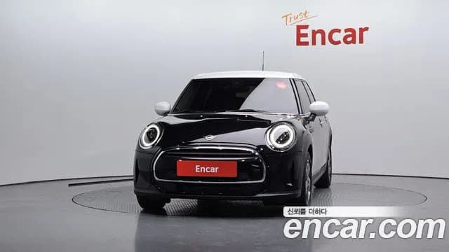 2023 Mini Cooper 5Door Classic Sold VIN WMW41DK07P2T71185 – engine bay 2023 Mini Cooper 5Door Classic Sold VIN WMW41DK07P2T71185 – engine bay