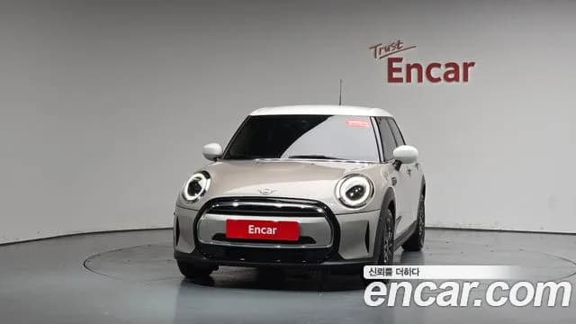 2024 Mini Cooper 5Door Classic Sold VIN WMW41DK07R2V30905 – photo 29 2024 Mini Cooper 5Door Classic Sold VIN WMW41DK07R2V30905 – photo 29