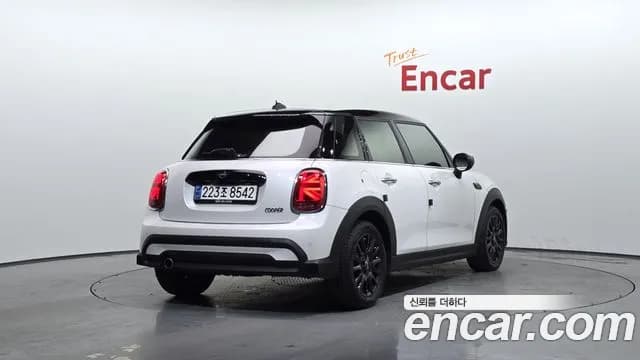 2024 Mini Cooper 5Door Classic Sold VIN WMW41DK07R2V49552 – photo 13 2024 Mini Cooper 5Door Classic Sold VIN WMW41DK07R2V49552 – photo 13