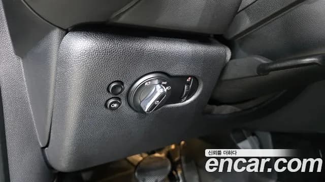 2023 Mini Cooper 5Door Classic Sold VIN WMW41DK09P2U07040 – exterior detail 2023 Mini Cooper 5Door Classic Sold VIN WMW41DK09P2U07040 – exterior detail
