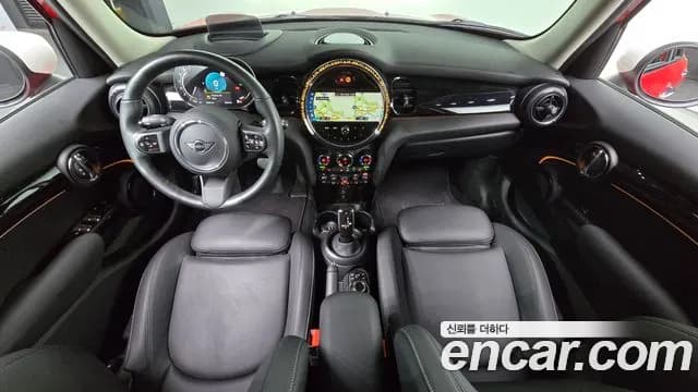 2024 Mini Cooper 5Door Classic Sold VIN WMW41DK09R2U53566 – dashboard 2024 Mini Cooper 5Door Classic Sold VIN WMW41DK09R2U53566 – dashboard