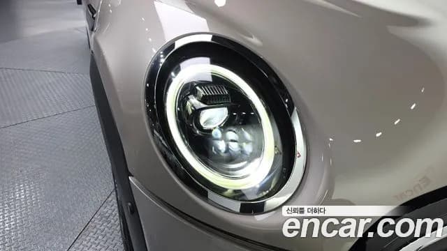2024 Mini Cooper 5Door Classic Sold VIN WMW41DK09R2V41825 – photo 19 2024 Mini Cooper 5Door Classic Sold VIN WMW41DK09R2V41825 – photo 19