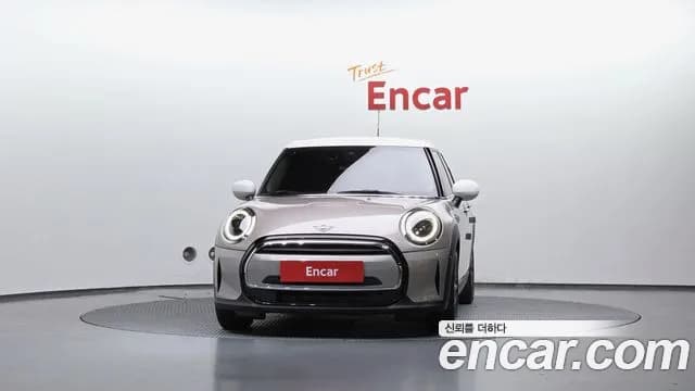 2024 Mini Cooper 5Door Classic Sold VIN WMW41DK09R2V41825 – photo 27 2024 Mini Cooper 5Door Classic Sold VIN WMW41DK09R2V41825 – photo 27